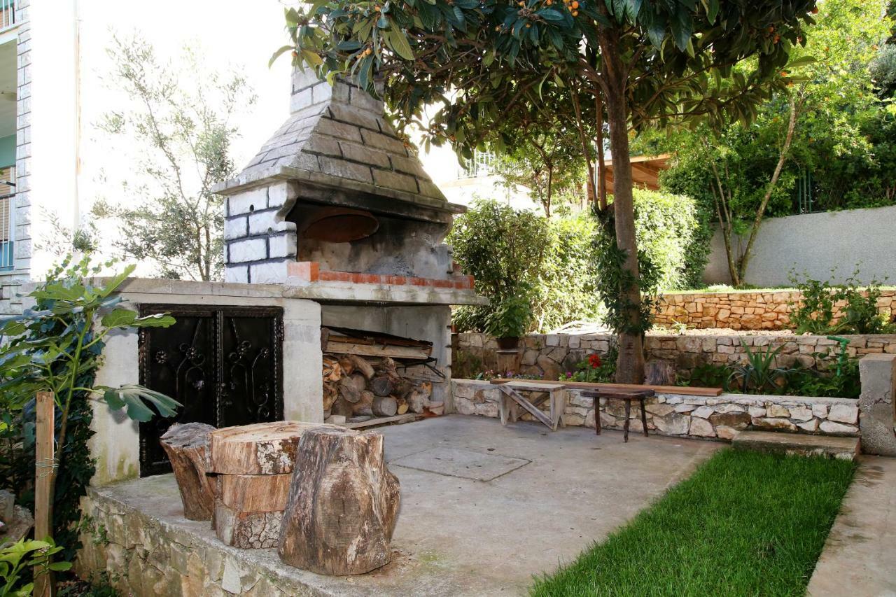 فيلا Luxury House With Pool تروغير المظهر الخارجي الصورة